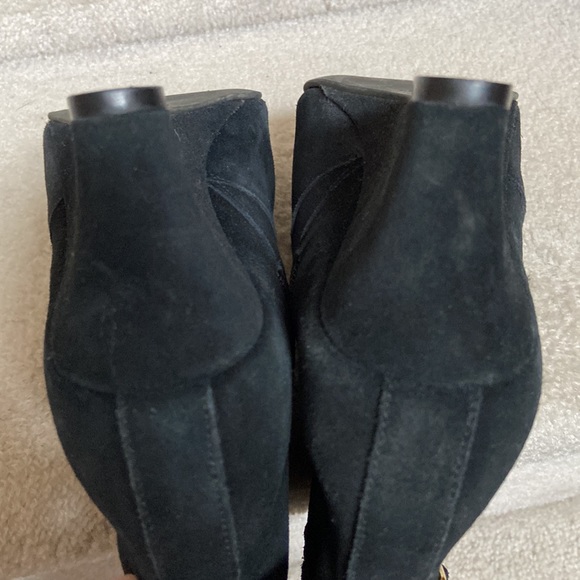 cole haan suede wedge ankle boots / booties - Picture 6 of 12